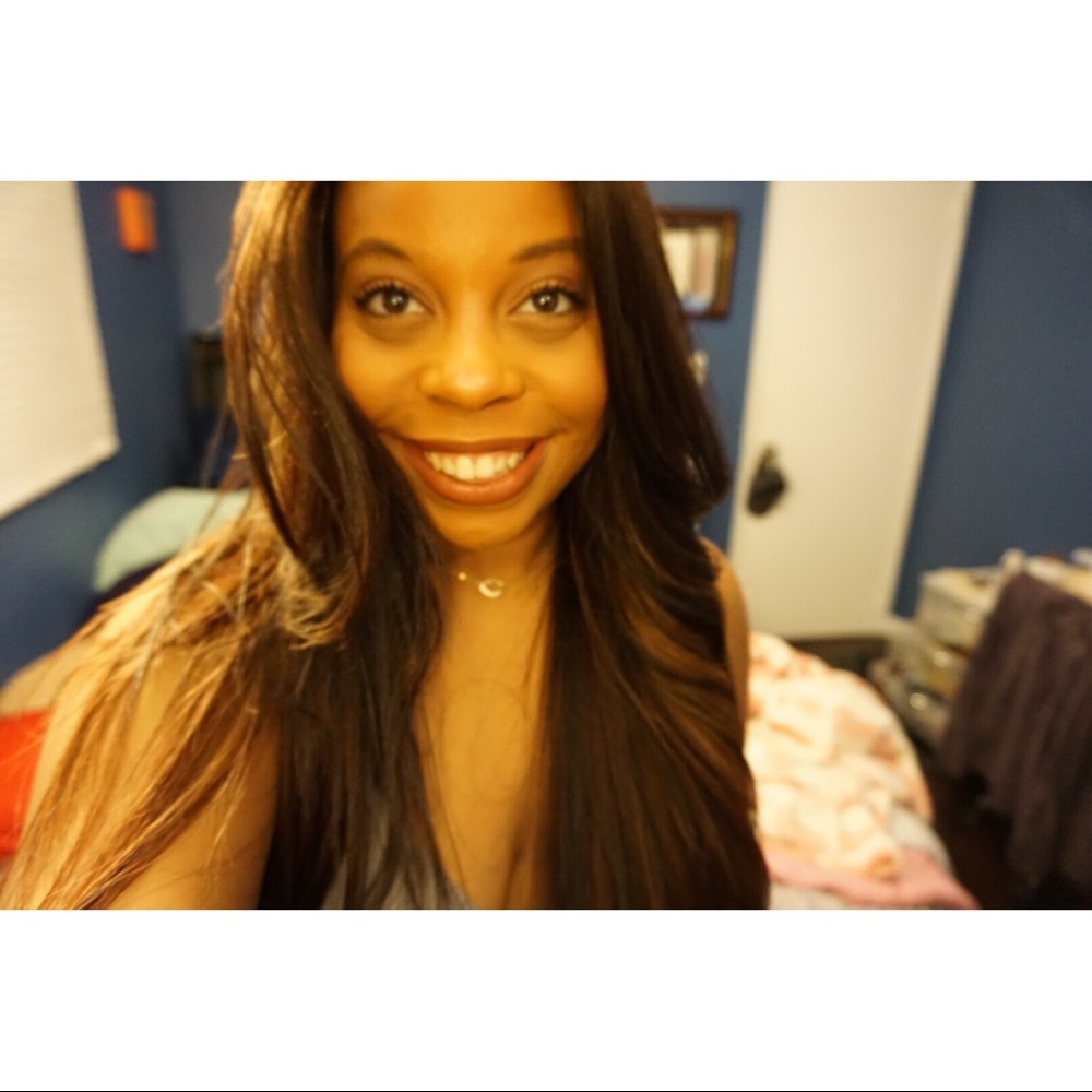 Meet your Posher, Melissa